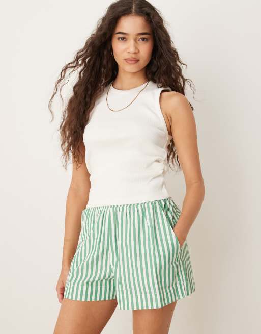 Camiseta blanca con lateral fruncido de canalé de Scalpers