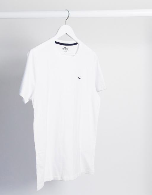 Camiseta blanca con logo de gaviota y cuello redondo de | ASOS