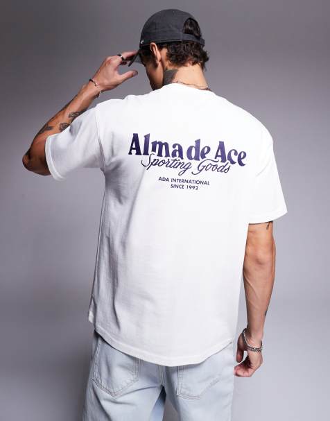 Camiseta blanca con logo estampado en la espalda de Alma de Ace - view 1