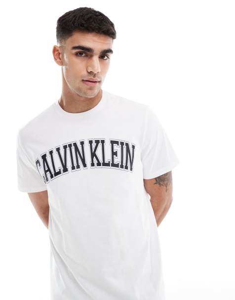 Camiseta blanca con logo universitario de Calvin Klein Jeans - view 1
