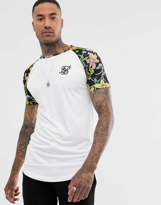 Camiseta blanca con mangas florales en contraste de SikSilk ASOS