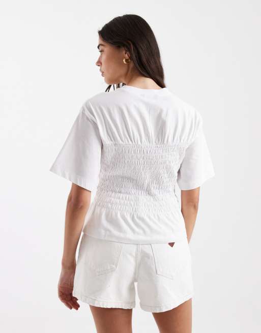 Camiseta blanca con pecho fruncido de New Look, 2 de 4