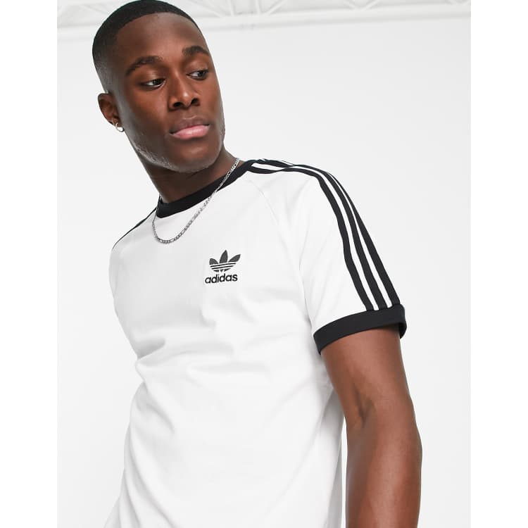 Camiseta blanca con tres rayas de adidas Originals