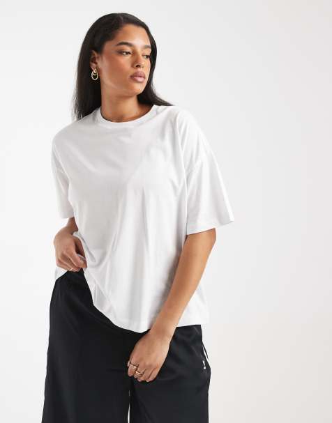 Camiseta blanca de corte cuadrado de New Look Curve - view 1