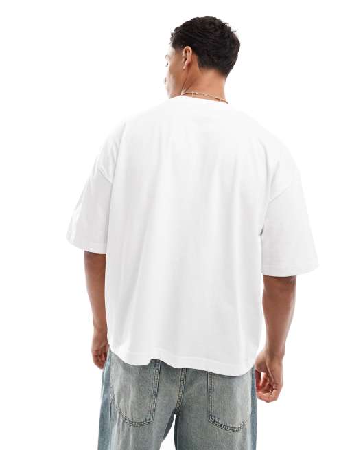 Camiseta blanca de corte cuadrado extragrande con estampado gráfico de dibujo de ASOS DESIGN, 3 de 4