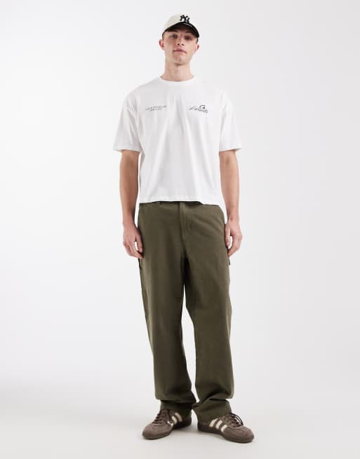 Camiseta blanca de corte cuadrado extragrande con estampado gráfico de texto de ASOS DESIGN, 2 de 5
