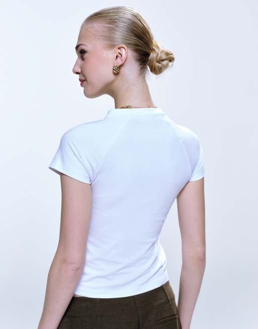 Camiseta blanca de corte estándar con manga de casquillo de Noisy May, 4 de 4