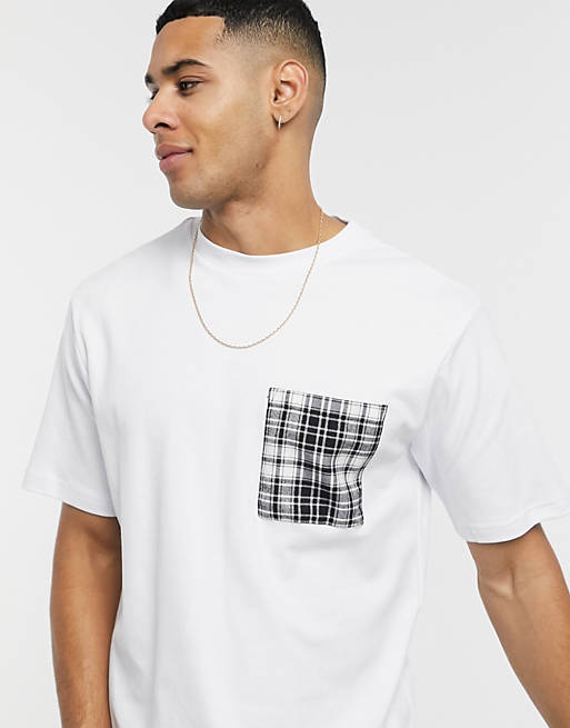Camiseta blanca de corte slim con bolsillo en contraste de River Island