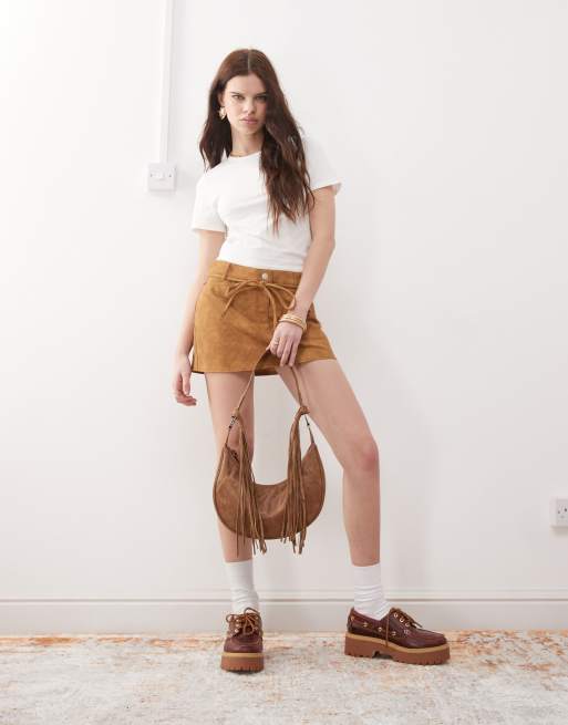 Camiseta blanca de corte slim con diseño encogido de Reclaimed Vintage