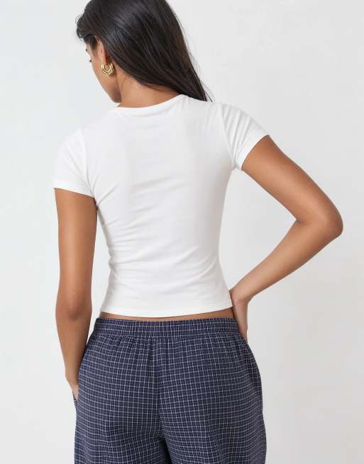 Camiseta blanca de corte slim de Weekday, 7 de 9