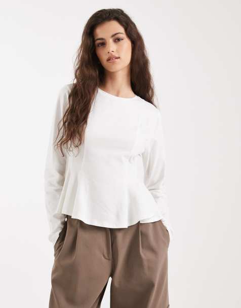 Camiseta blanca de manga larga con detalle de sobrefalda de Miss Selfridge - view 1