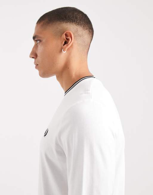 Camiseta blanca de manga larga con ribetes dobles de Fred Perry, 4 de 5