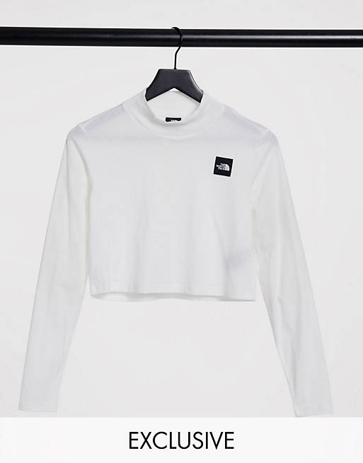 Mujer Tops | Camiseta blanca de manga larga Nekku exclusiva en ASOS de The North Face - KJ04201