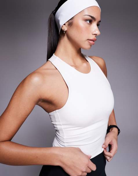 Camiseta blanca de tirantes con espalda de nadadora, sujetador integrado y relleno extraíble de tejido suave Icon de 4505 - view 1