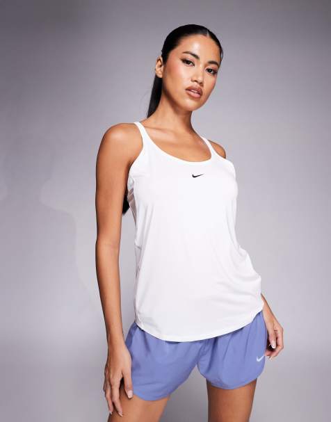 Camiseta blanca de tirantes Dri-FIT de Nike One Training - view 1