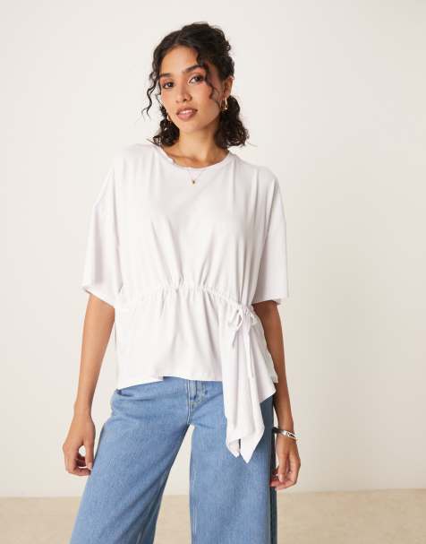 Camiseta blanca elástica con bajo de picos y cintura marcada de ASOS DESIGN - view 1