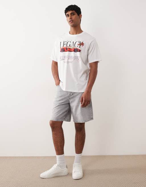 Camiseta blanca extragrande con estampado de coche de Jack & Jones, 2 de 5