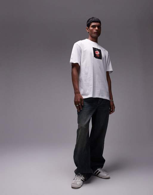Camiseta blanca extragrande con estampado de flor y texto japonés de Topman, 3 de 4