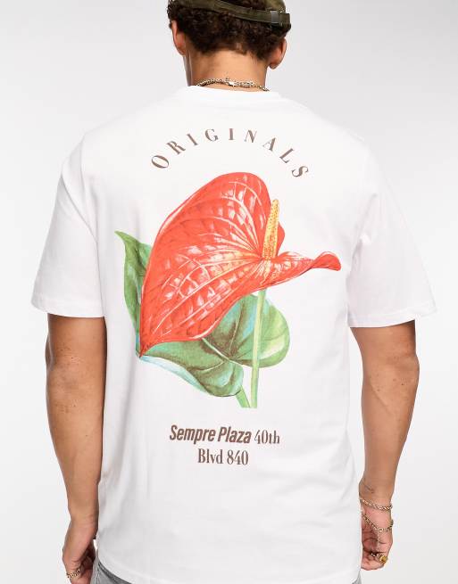 Camiseta blanca extragrande con estampado de flores en la espalda de Jack & Jones Originals 