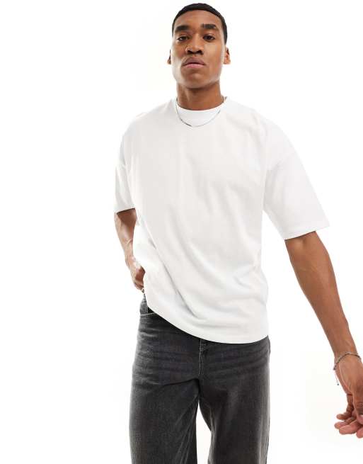 Camiseta blanca extragrande con estampado de lata de tomates en la espalda de ASOS DESIGN, 2 de 4
