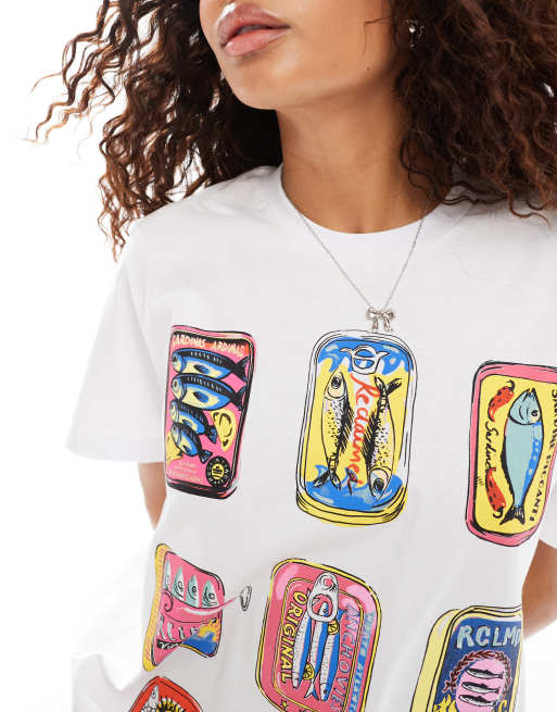 Camiseta blanca extragrande con estampado de sardinas de Reclaimed Vintage, 3 de 4