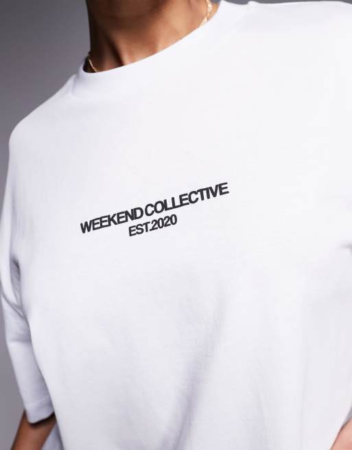 Camiseta blanca extragrande con estampado en la parte delantera y trasera Icon de Weekend Collective, 3 de 4