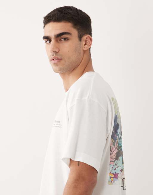 Camiseta blanca extragrande con estampado floral en la espalda de Jack & Jones, 5 de 5