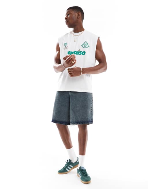 Camiseta blanca extragrande con estampado gráfico de fútbol de ASOS DESIGN , 4 de 4