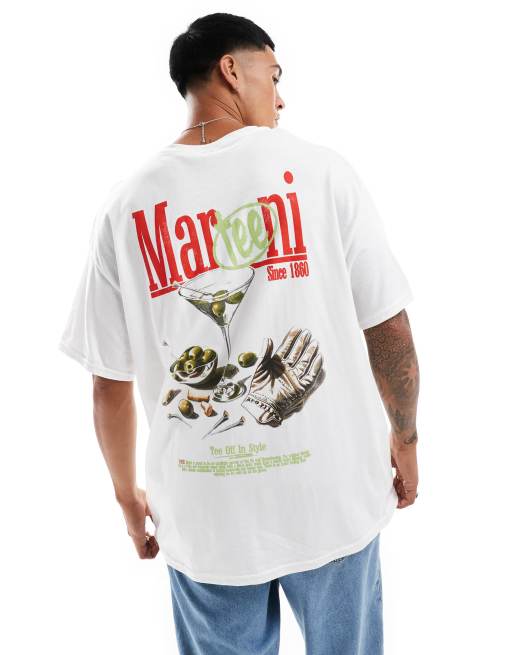 Camiseta blanca extragrande con estampado gráfico de martini en la espalda de ASOS DESIGN