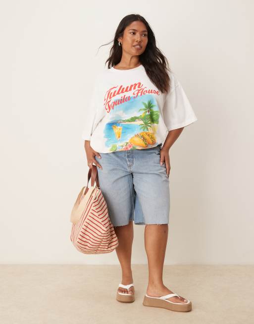 Camiseta blanca extragrande con estampado gráfico de tequila y tacos de ASOS DESIGN Curve, 2 de 4