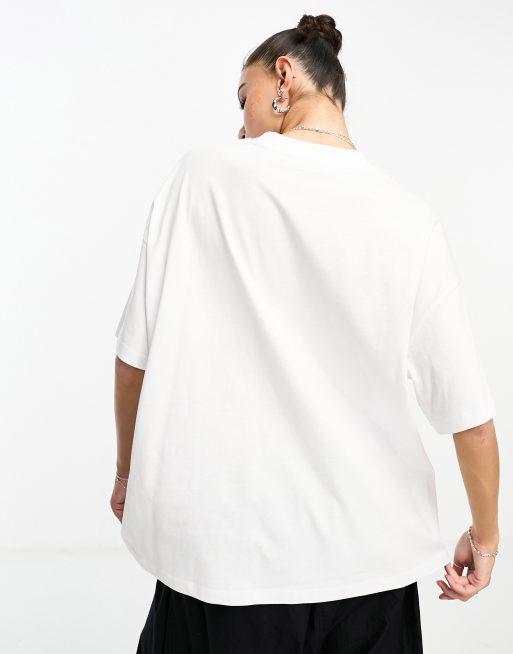 Camiseta blanca extragrande con estampado gráfico "I am allergic to people" de ASOS DESIGN, 4 de 4