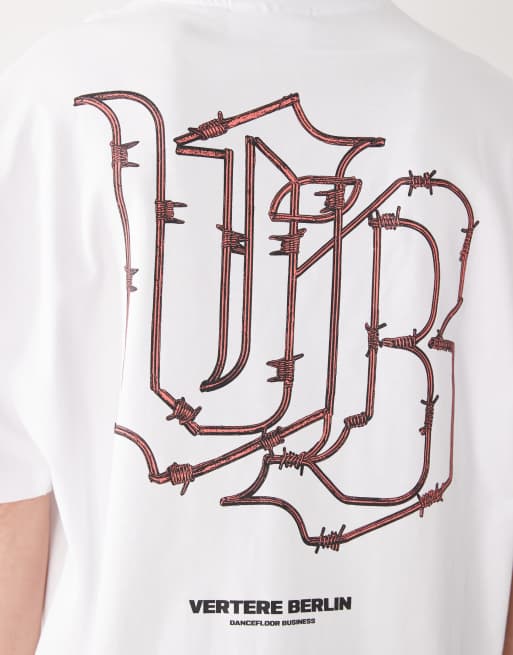 Camiseta blanca extragrande con estampado trasero de alambre de Vertere Berlin, 5 de 5