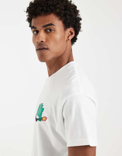 Camiseta blanca extragrande con estampado trasero de chile y logo de Nike, 4 de 5