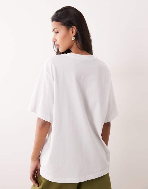 Camiseta blanca extragrande de manga corta con estampado gráfico "Roma" de ASOS DESIGN, 4 de 4