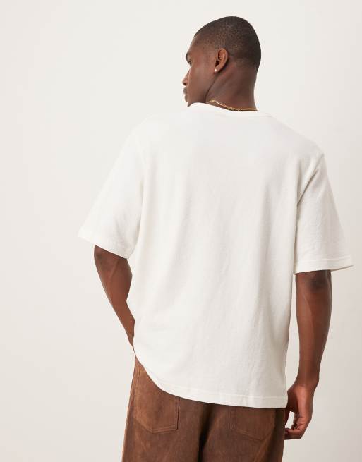 Camiseta blanca extragrande de tejido grueso de punto liso de bouclé suave de ARKET, 4 de 4