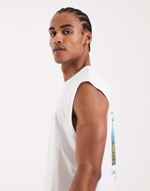 Camiseta blanca extragrande sin mangas con estampado de paisaje en la espalda de Jack & Jones, 4 de 5