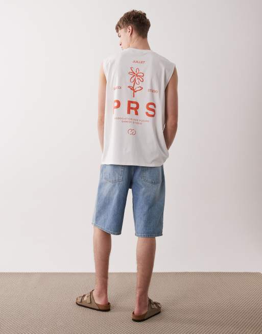 Camiseta blanca extragrande sin mangas con estampado floral en relieve de ASOS DESIGN, 2 de 5