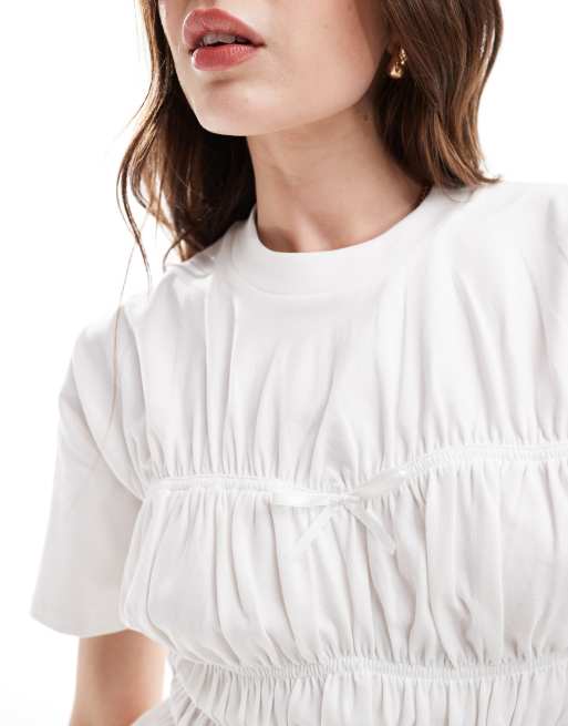Camiseta blanca fruncida con cintura estilo corsé de ASOS DESIGN, 3 de 4