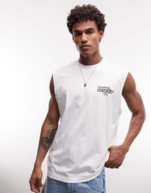 Camiseta blanca sin mangas extragrande con gráfico de mariposa de ASOS DESIGN, 2 de 5