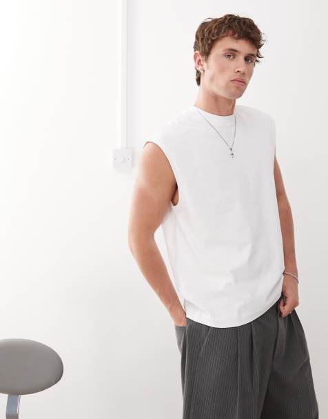 Camiseta blanca sin mangas extragrande de Weekday - view 1