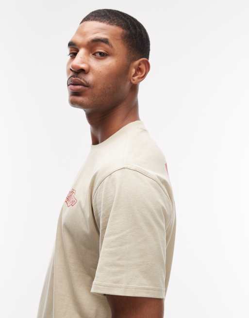Camiseta blanco hueso con estampado en la espalda Millville de Dickies, 4 de 5