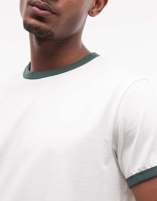 Camiseta blanco hueso con ribetes verde en contraste de canalé de Weekday, 4 de 5