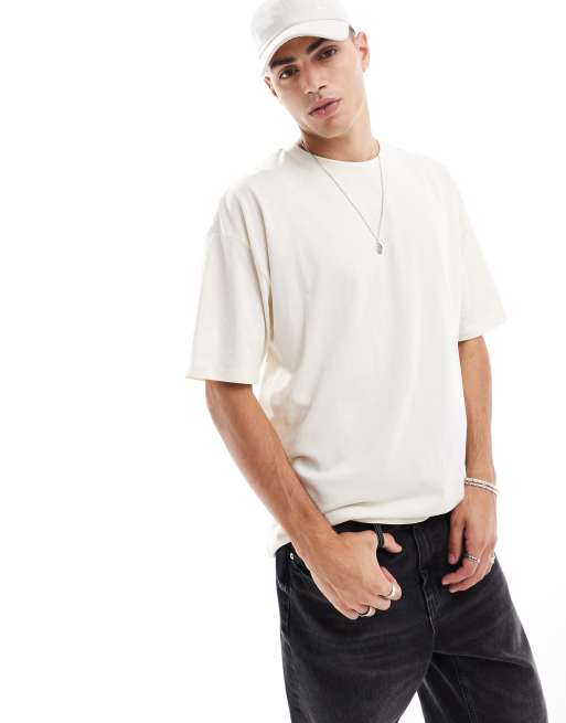 Camiseta blanco hueso extragrande con estampado de flores pintadas en la espalda de ASOS DESIGN, 2 de 4