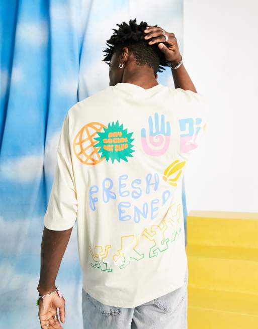 Camiseta blanco hueso extragrande con estampado gráfico 