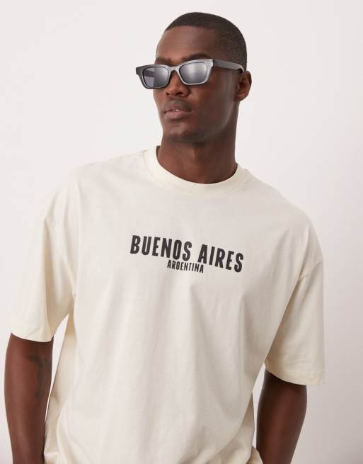 Camiseta blanco hueso extragrande con estampado gráfico veraniego High Summer de ASOS DESIGN, 2 de 4