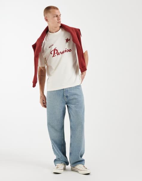 Camiseta blanco hueso extragrande con estampado posicional de fútbol de ASOS DESIGN - view 1