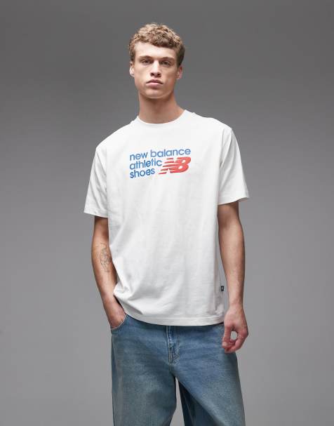 Camiseta blanco hueso holgada con logo en el pecho premium Athletics de New Balance - view 1