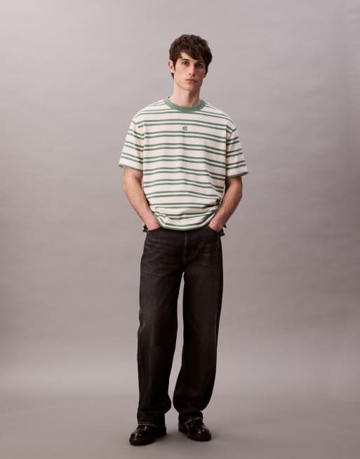 Camiseta blanco hueso y verde a rayas extragrande de Calvin Klein Jeans, 2 de 5