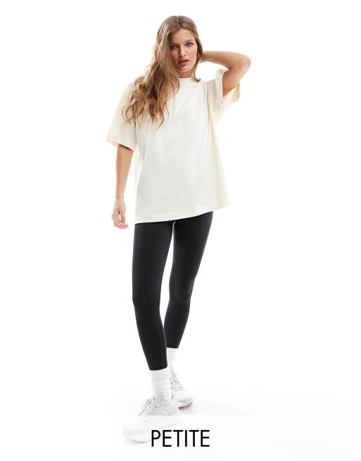 Camiseta blanco vintage de corte cuadrado extragrande de tejido grueso de secado rápido de ASOS 4505 Petite