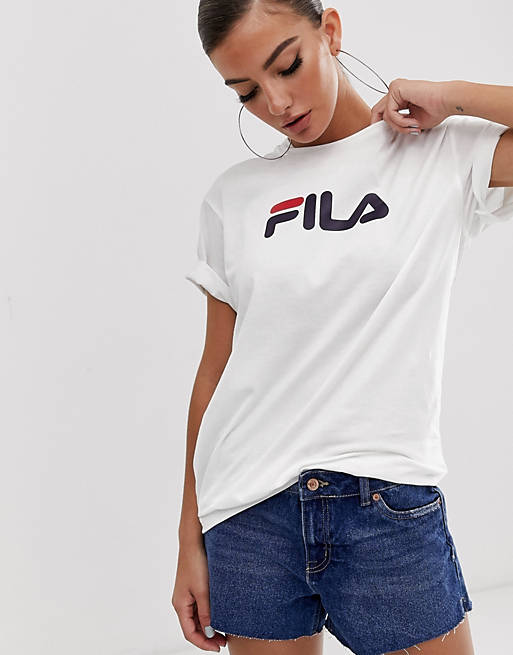 Camiseta boyfriend extragrande con logo en el pecho de Fila